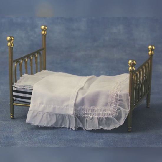 Brass 'Cast Iron' Double Bed with Covers