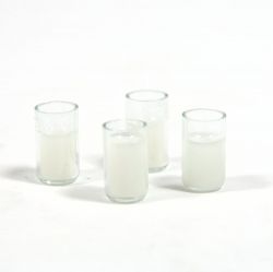 Set of 4 Glasses of Milk