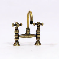 Antique Brass Style Mixer Tap - 1:12 scale