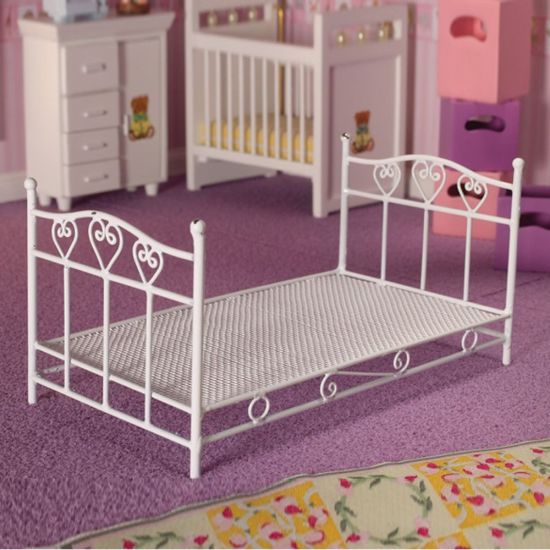 Pretty Hearts Single Bed