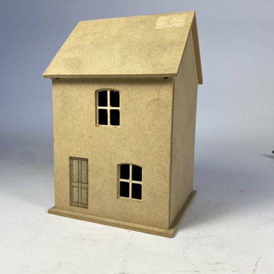 Small Victorian Style Dolls House - Unpainted Kit (1:48 Scale) (bdh0148 